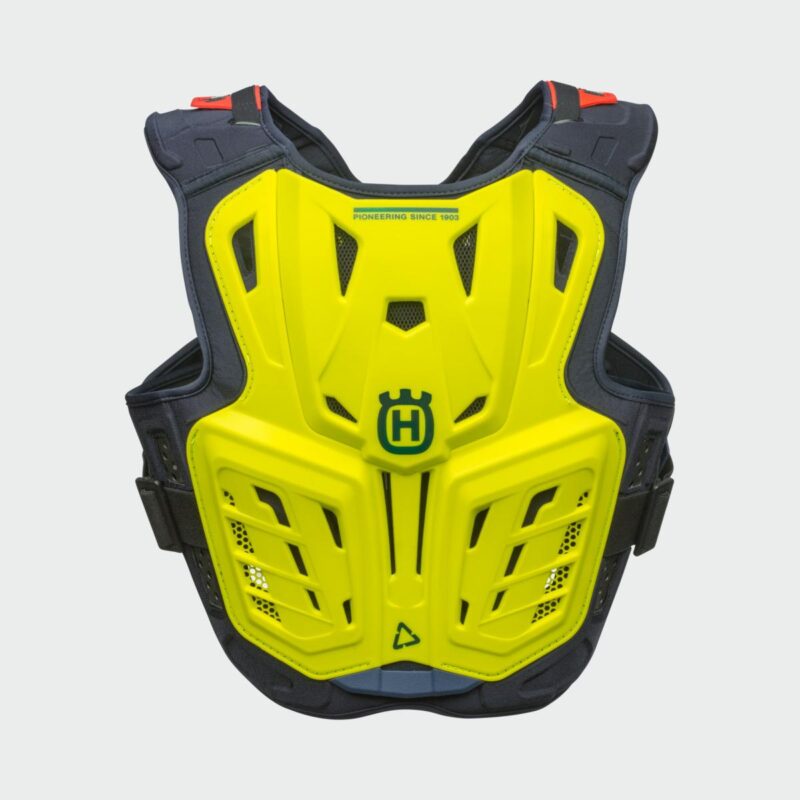 4.5 KIDS CHEST PROTECTOR - Image 2