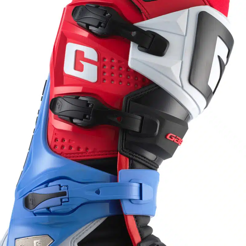 SG12 REALM - Image 4