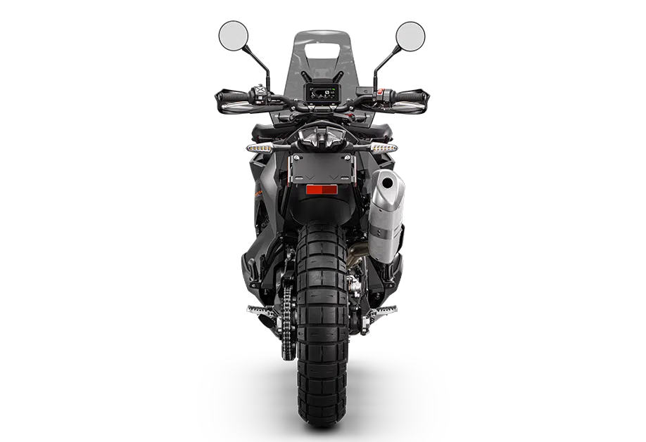 PHO_BIKE_90_HI_890-ADVENTURE-Black-US-MY23-90-Rear_SALL_AEPI_V1