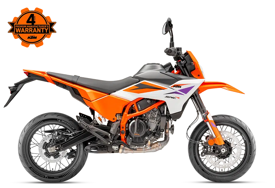 PHO_BIKE_90_RE_KTM-supermoto-390-smc--r-right-side-studio-pmw-logo_#SALL_#AEPI_#V1