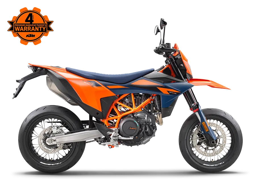 PHO_BIKE_90_RE_KTM-supermoto-690-smc--r-right-side-studio-pmw-logo_#SALL_#AEPI_#V1