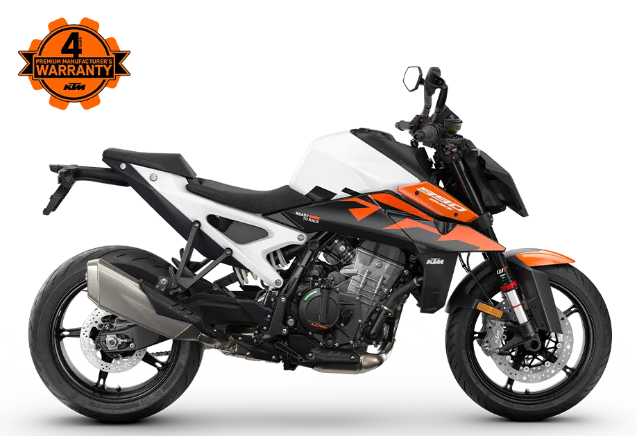 PHO_BIKE_90_RE_ktm-naked-bikes-990-duke-right-side-view-studio_#SALL_#AEPI_#V1